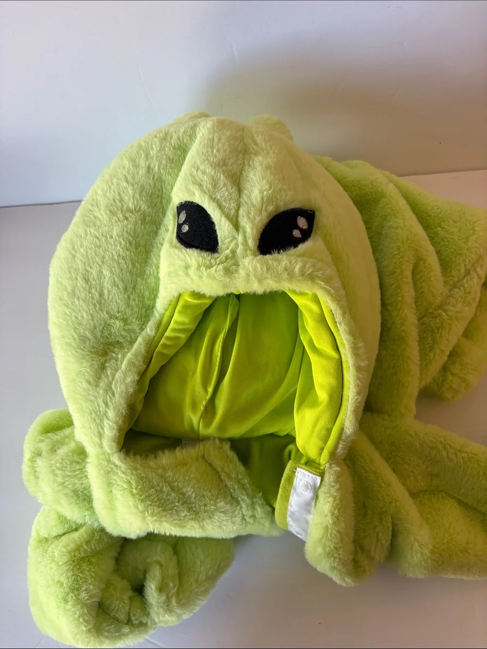 Pottery Barn Neon Green Alien Plush Hooded Costume Halloween. Brand new 12-24 mo - Picture 6 of 6